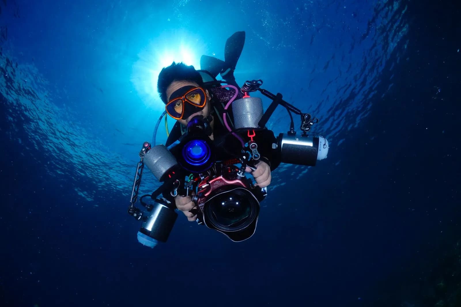 DSLR/Mirrorless-UW Photographer 5